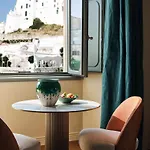 Vista Hotel